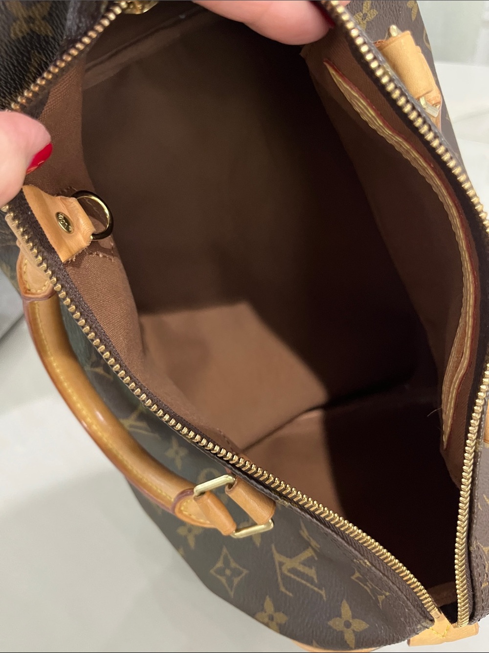 Louis Vuitton Monogram Speedy Handbag - Brown with Tan Accents - Picture 7 of 7